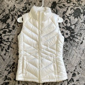 Womens North Face vest. Size XS. Like new.